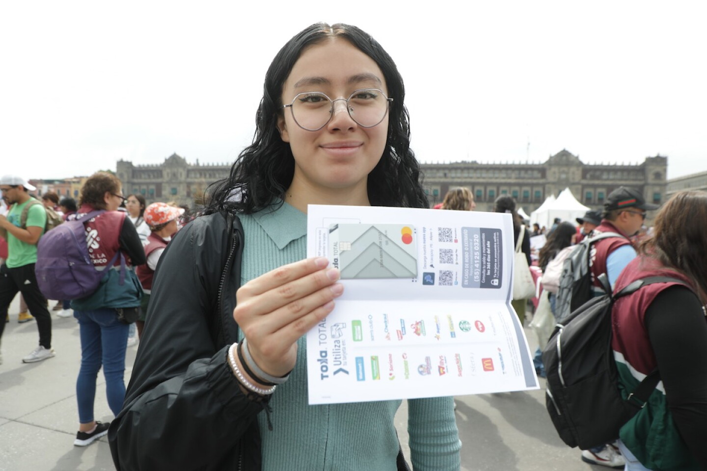 Más de 72 mil estudiantes reciben beca de transporte en CDMX; Gobierno busca ampliar cobertura