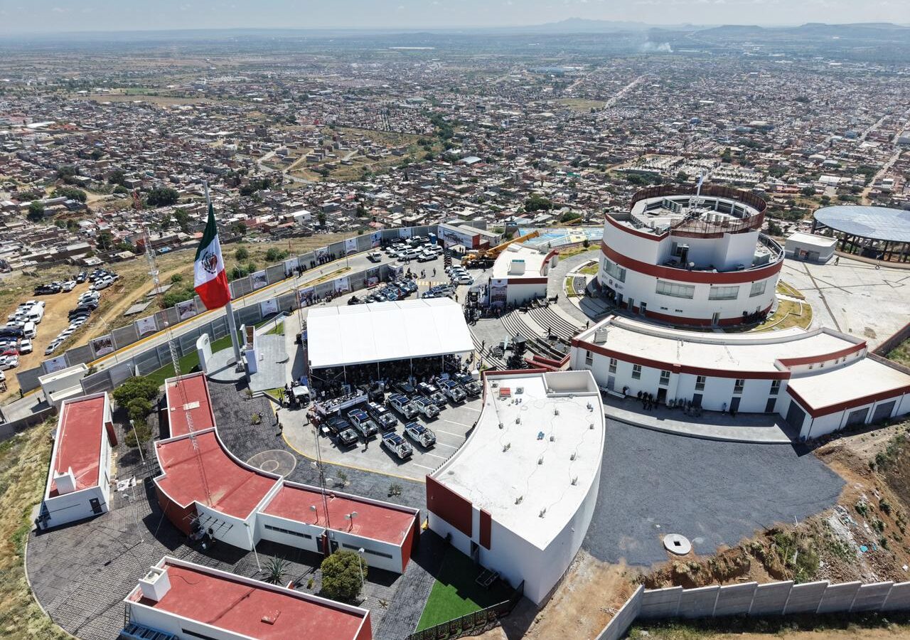 Instalaciones del C5i de Zacatecas vistas desde el aire, sede del foro sobre construcción de paz