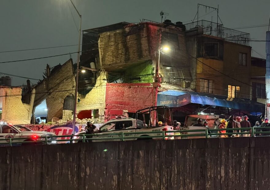 Daños en la taquería La Bajadita tras explosión en Minas de Cristo, Álvaro Obregón